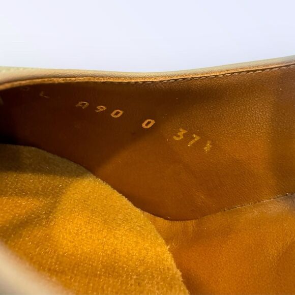 Valentino Calfskin Soul Rockstud Mary Jane Pumps 37.5 - Picture 8 of 8